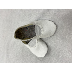 Dejošanas čībiņas - češkas, baltas, 24 | KIDO.LV