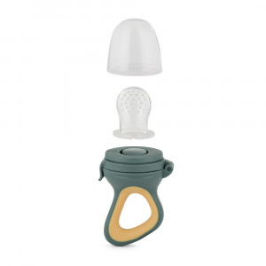 PETITE&MARS Pārtikas un augļu barošanas sietiņš silikona feeder Fruzi, Misty Green | KIDO.LV